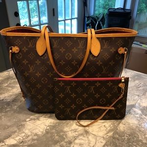 Louis Vuitton neverfull MM with pouch